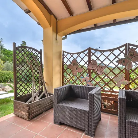 Holiday home Bilocale Mimosa A Lacona