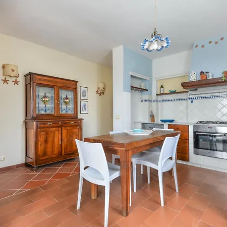 Holiday home Bilocale Mimosa A Lacona